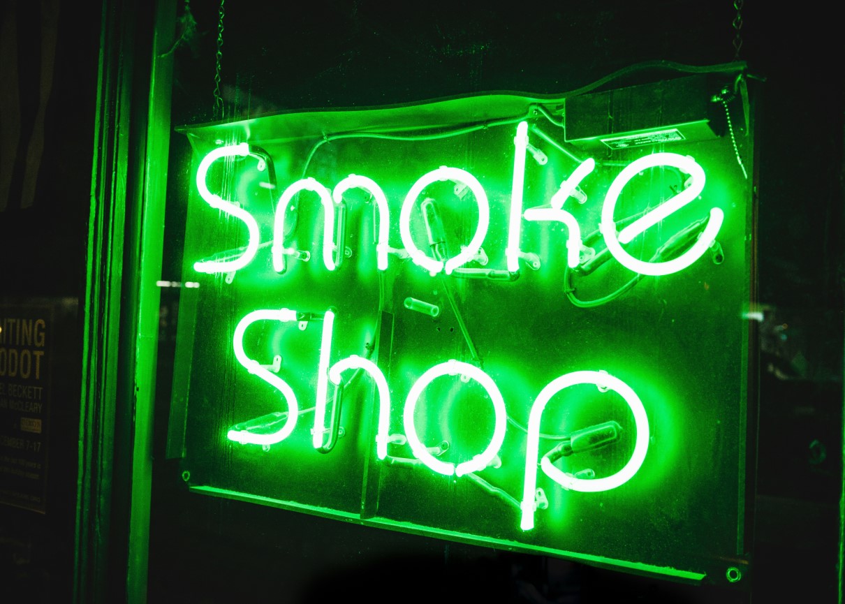 Exploring the World of Online Smoke Shops: A Comprehensive Guide